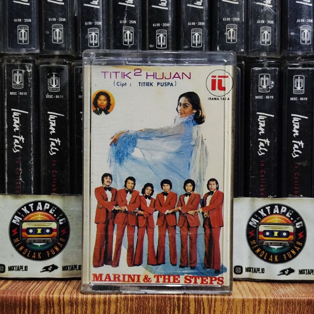 Kaset - Marini & The Steps - Titik Titik Hujan - Radio Tape - Kaset Pita - Radio - Pemutar Kaset - R
