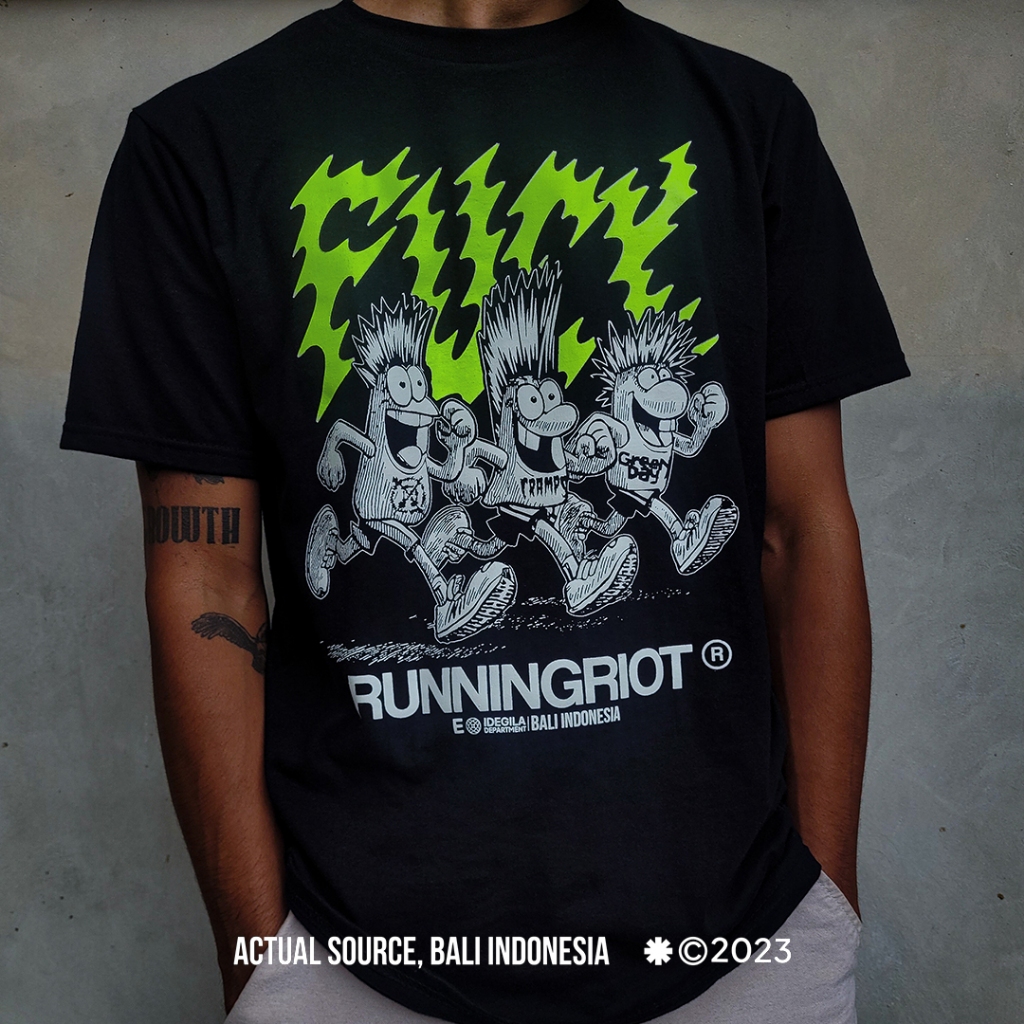 IDEGILA - T-SHIRT HARDCORE RUNNING RIOT BLACK  | Baju Kaos Hardcore Running Riot