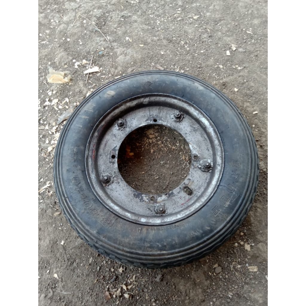Velg banci R10 Trombol 8