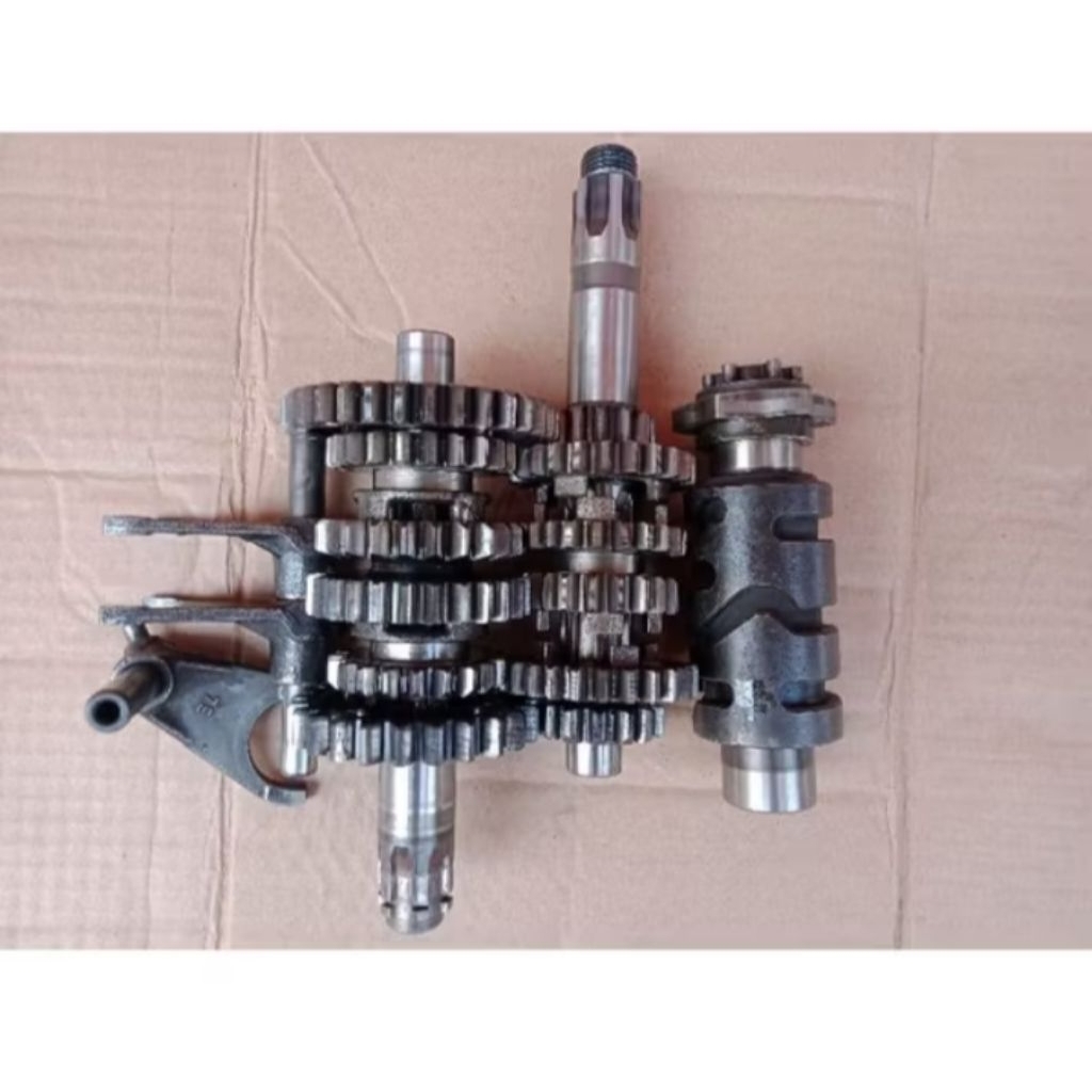 Gigi rasio gear rasio satu set Suzuki Satria Fu  2005/2014 25G original copotan secend