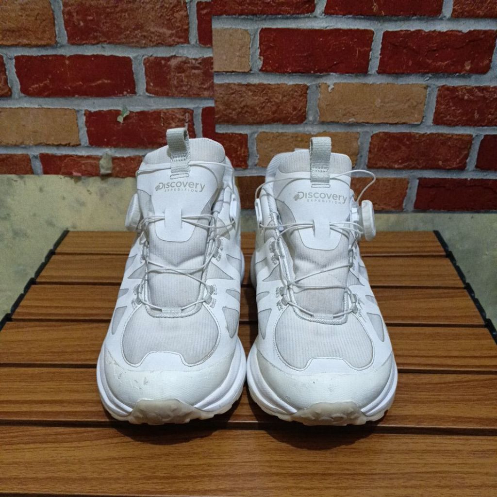 Sepatu BOA System DISCOVERY EXPEDITION . ukuran size 39 insole 25 cm.