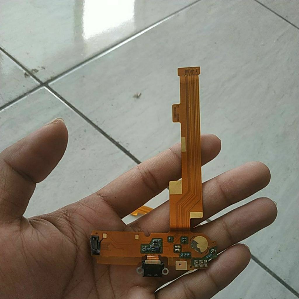 fleksibel cas bekas Vivo y53,tanpa kabel getar tidak ada