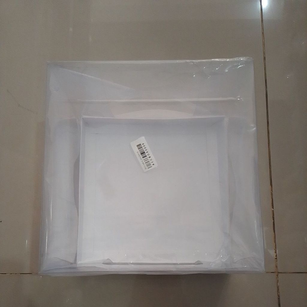 Box mika Tart Putih 20X20X15Cm