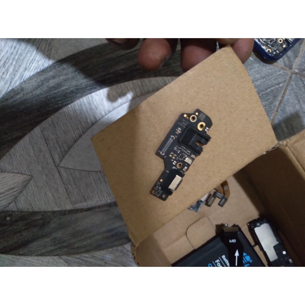 konektor casan + sepeker bawah redmi note 8