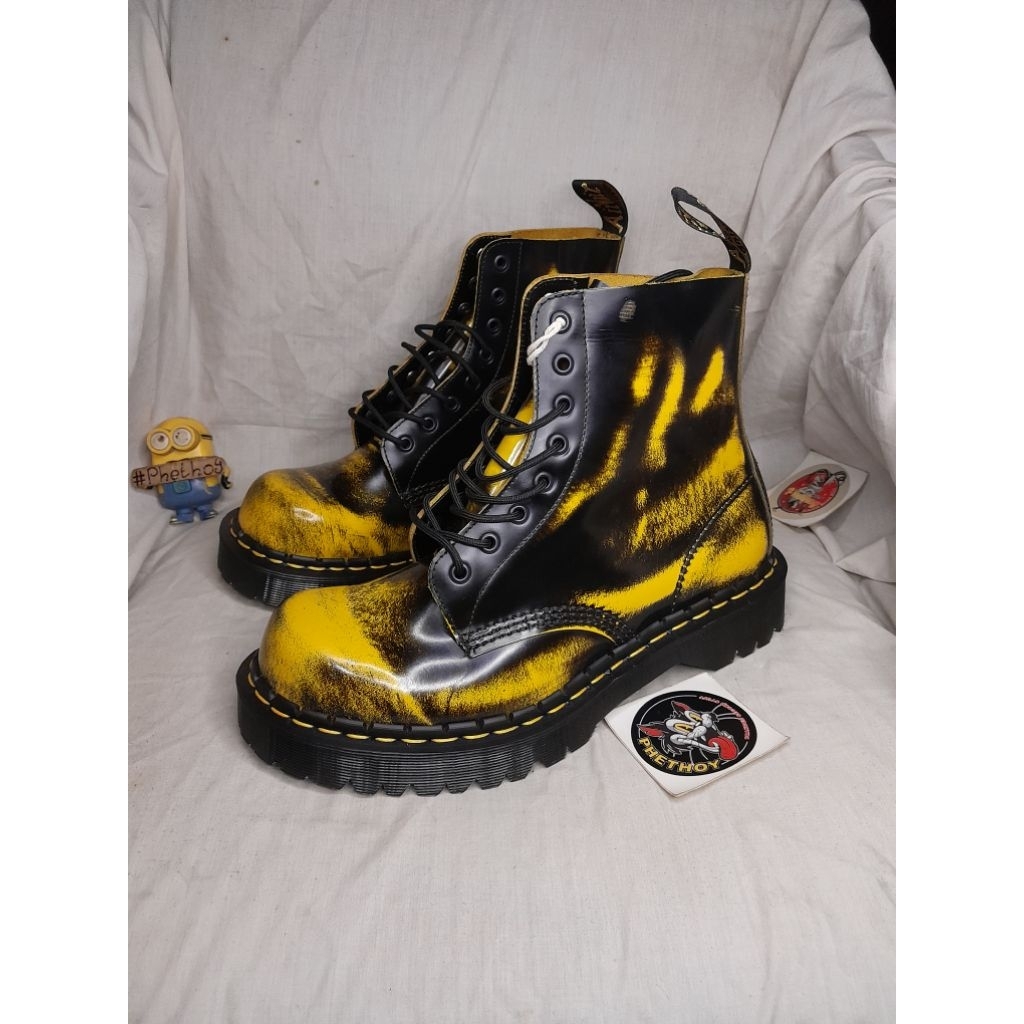 sepatu boots dr martens 1460 pascal black yellow ruboff docmart original england