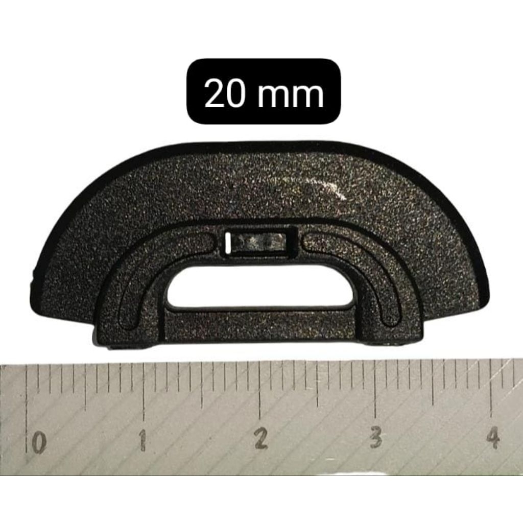 Eyelet/holder/guide tali sepatu putar