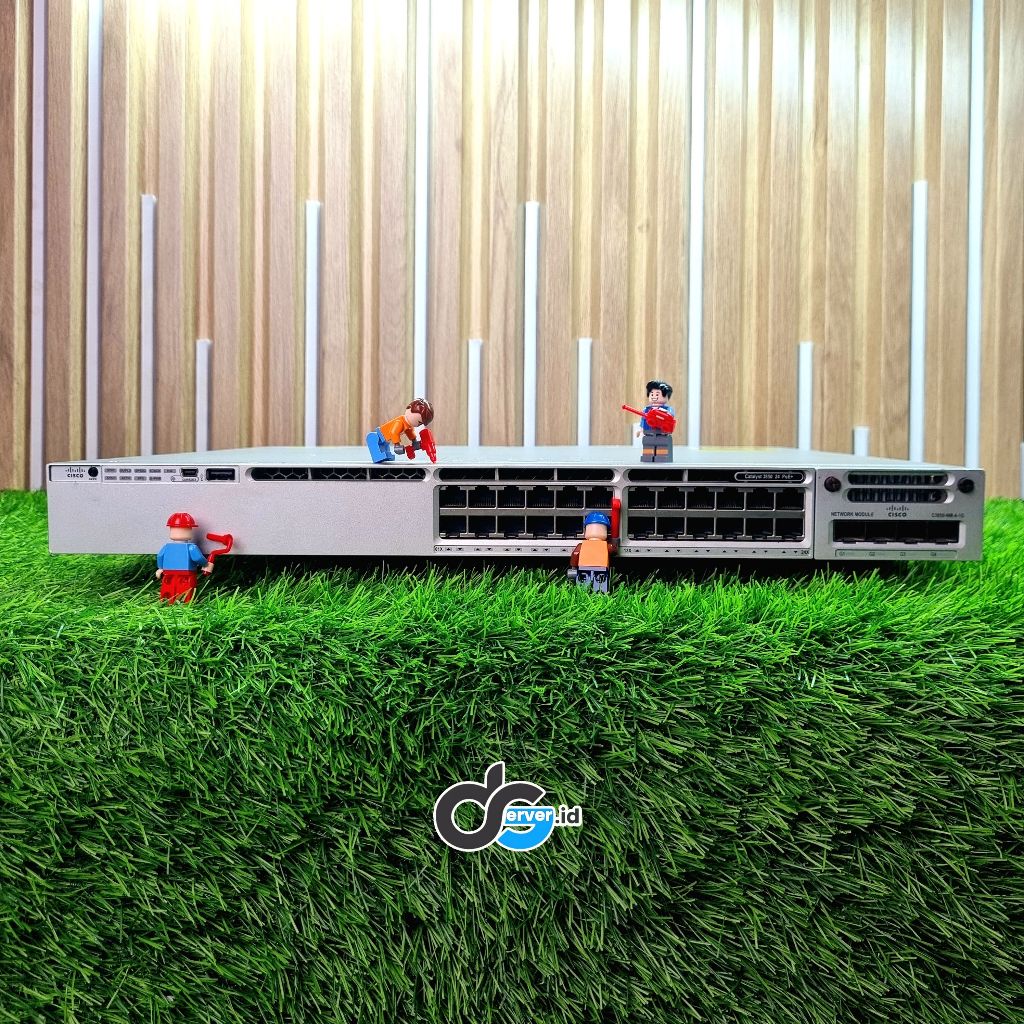 Cisco Catalyst 3850 WS-C3850-24P-S C3850-NM-4-1G