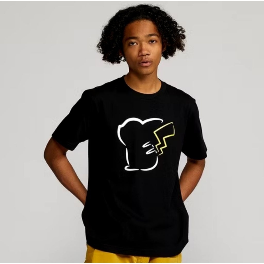 Uniqlo UT x Pokemon T-shirt S