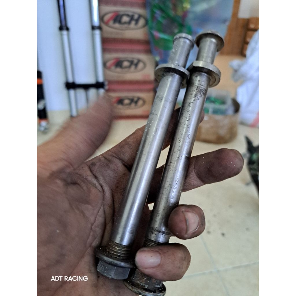 baut unitrack KTM 250 copotan