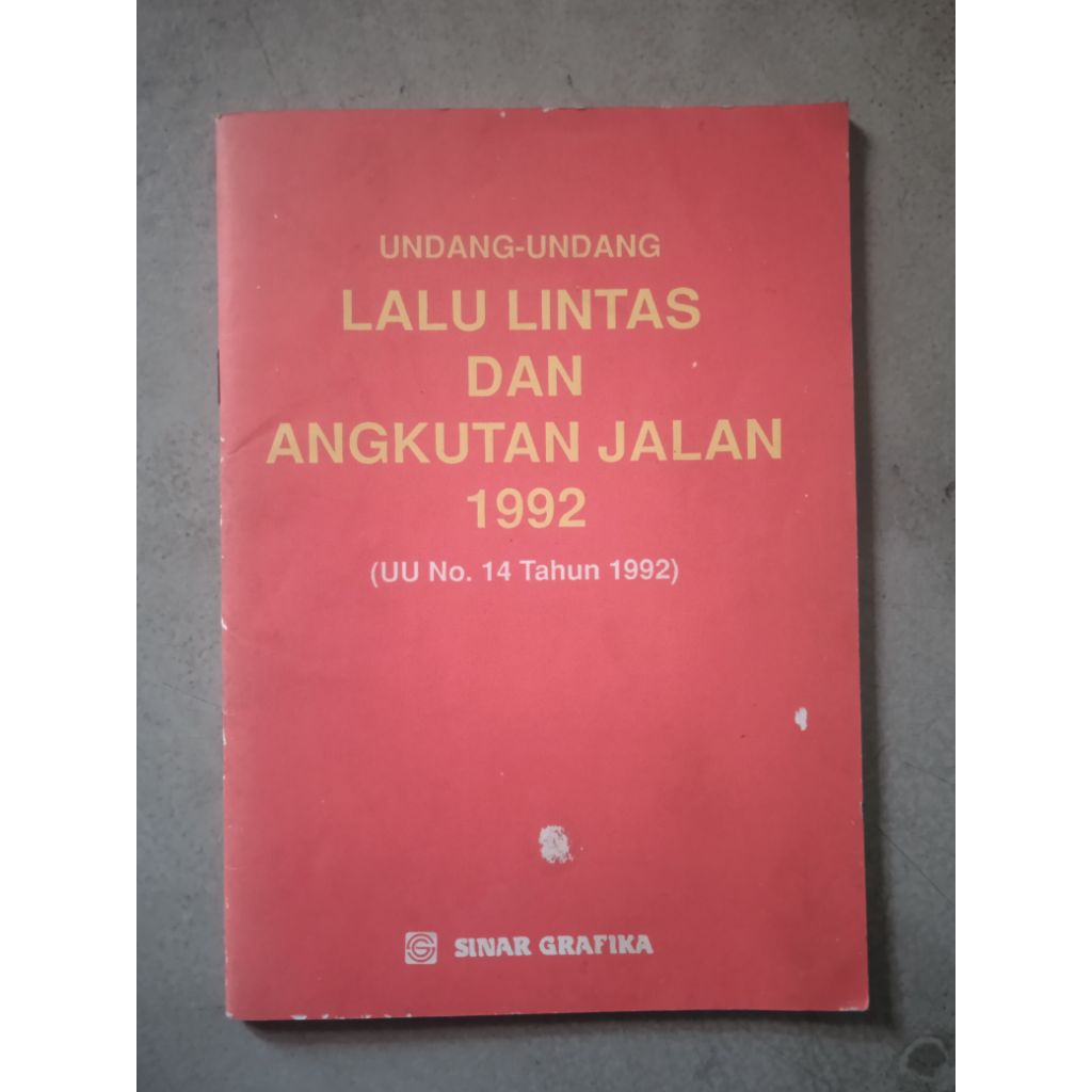 Buku Undang-undang Lalu Lintas dan Angkutan Jalan 1992 (UU No.14 Tahun 1992)