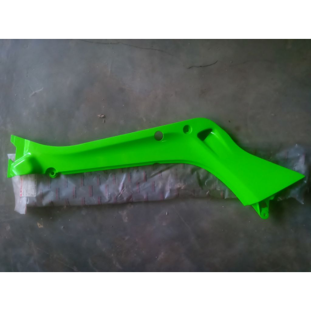 SAYAP LEGSIELD SAYAP DALAM TEBENG TEDENG KAWASAKI KAZE KAZE R