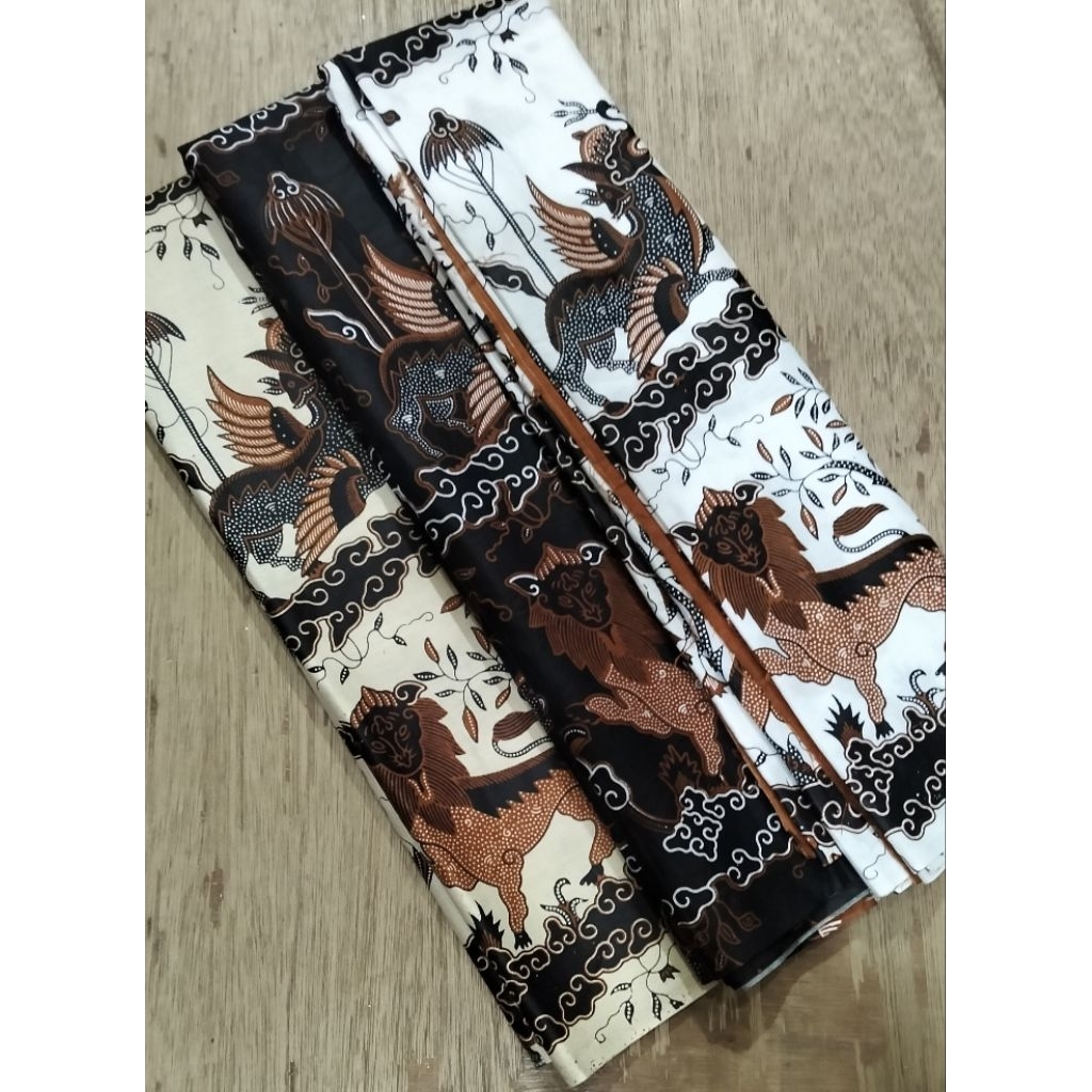 Batik Singa Barong Batik Kraton Cirebonan batik tradisional Batik katun halus