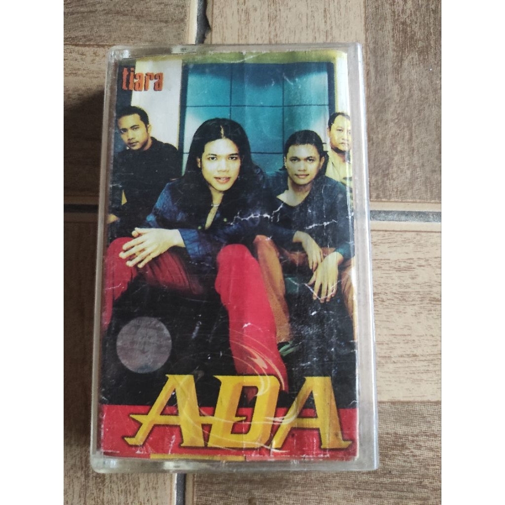 kaset pita ADA BAND "tiara"