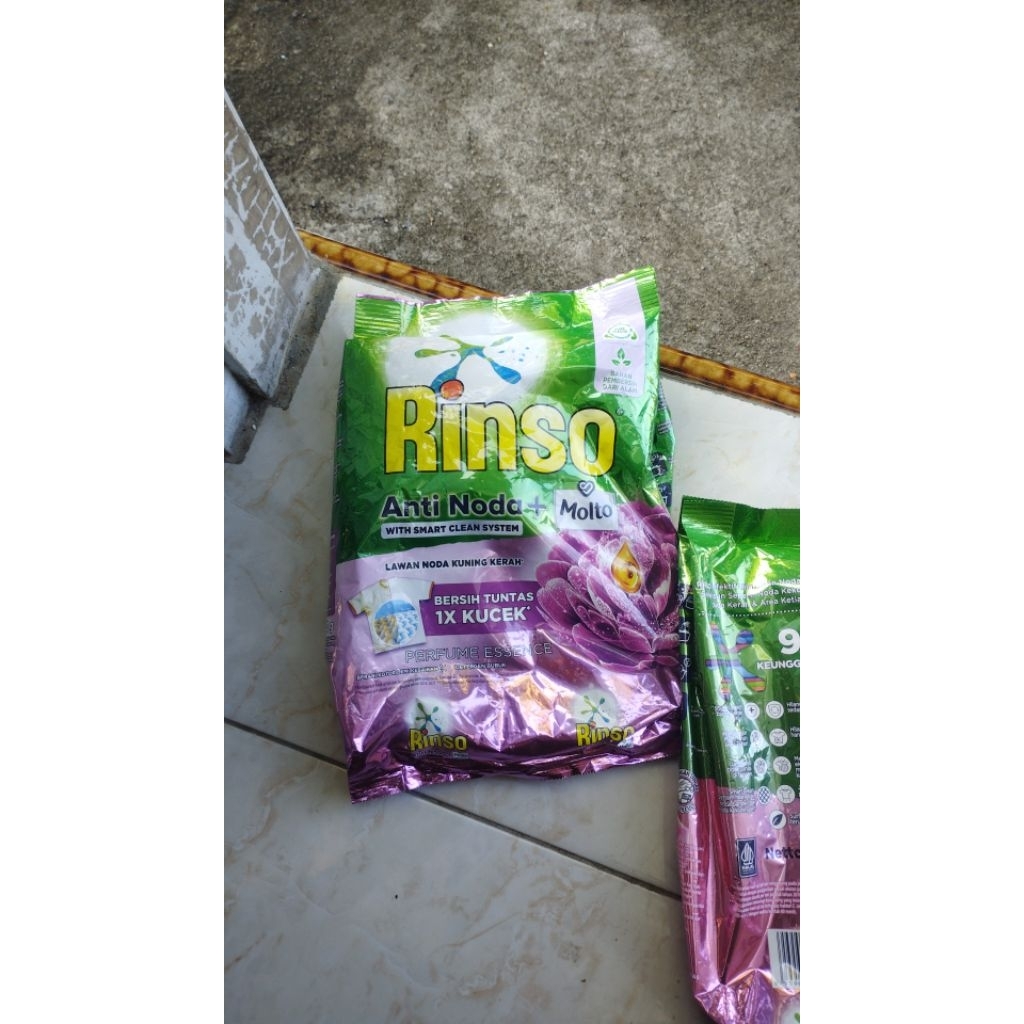 RINSO BUBUK ISI 770GR