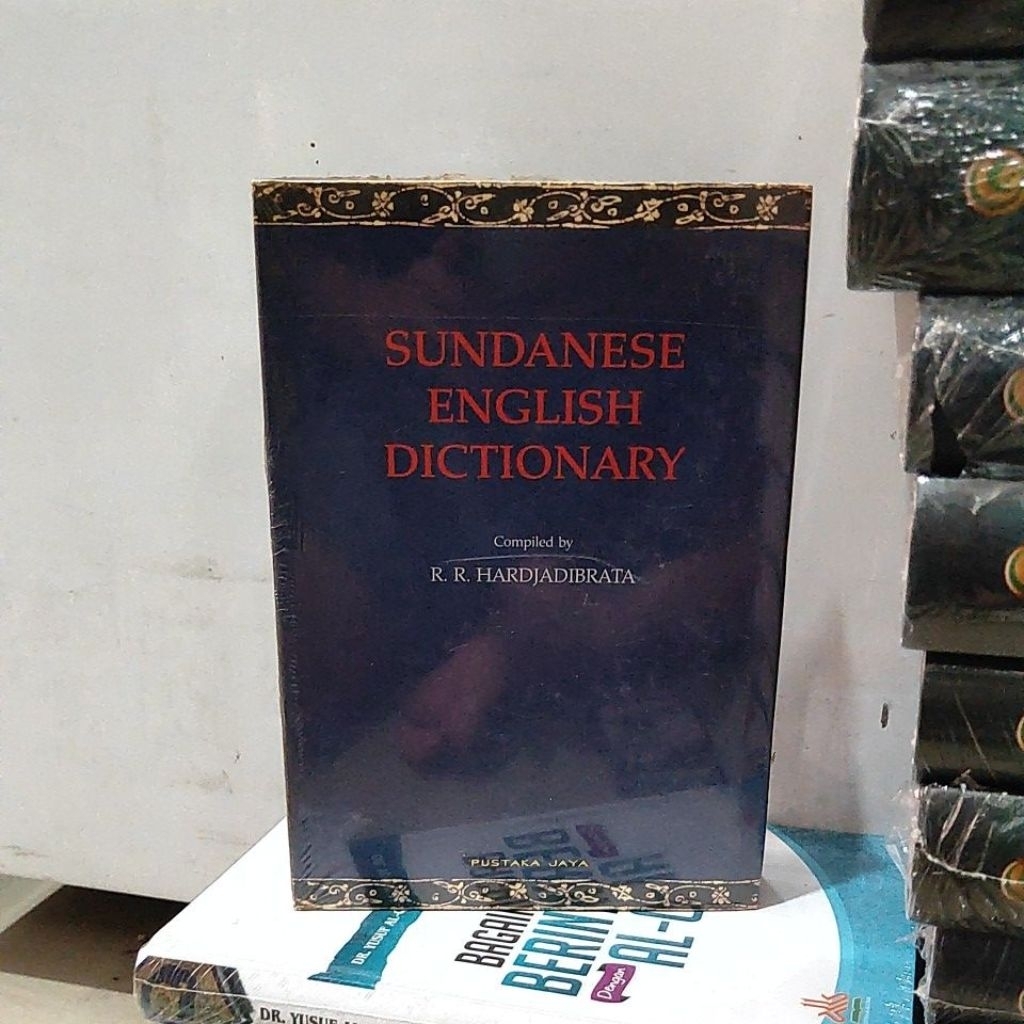Original Buku Sundanese English Dictionary