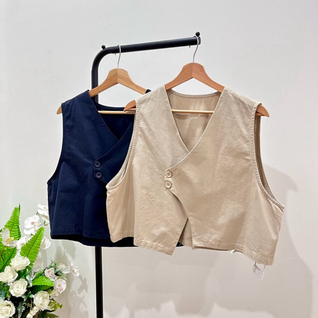 Haditsya Liora Vest
