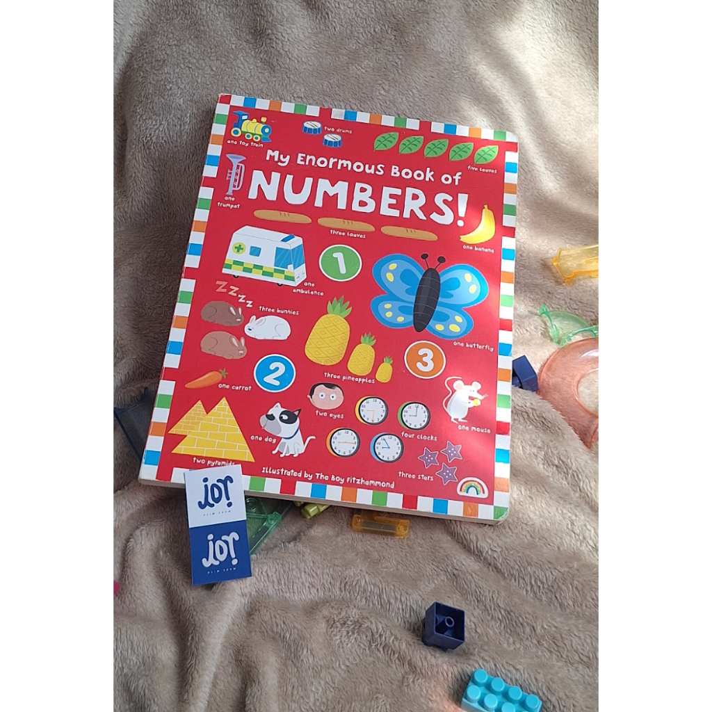 Preloved Buku Murah Bagus My Enormous Book of Colors