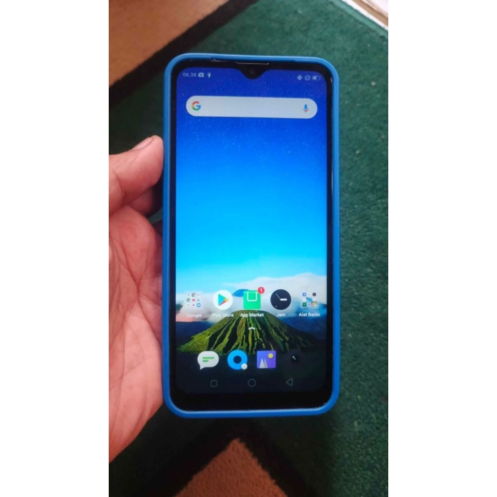 Realme C2 ram 3/32 kondisi normal semuanya handphone second berkualitas