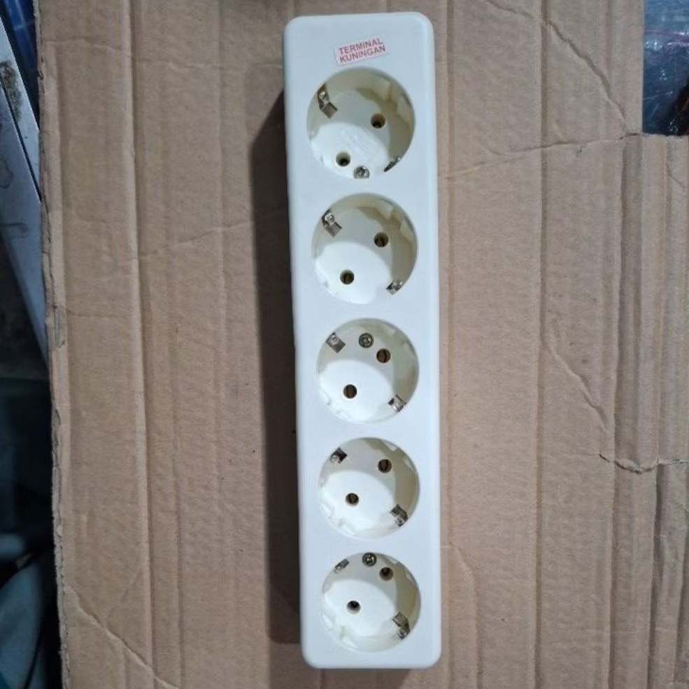 stopkontak 5lubang terminal kuningan