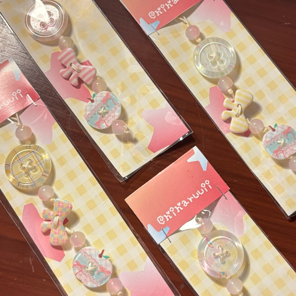 Heisei Retro button strap phone DIY