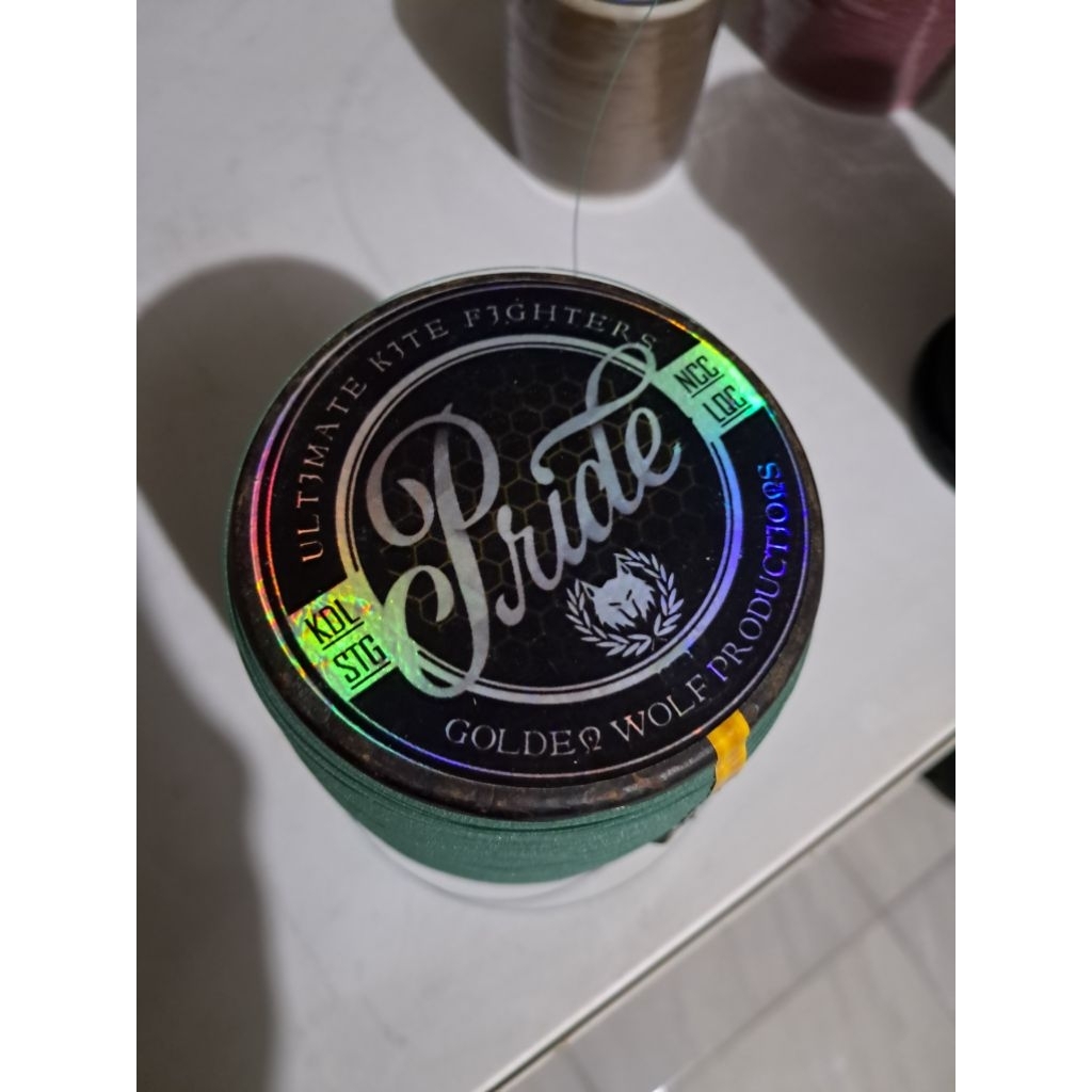 GELASAN GOLDEN WOLF PRIDE MATOT 022