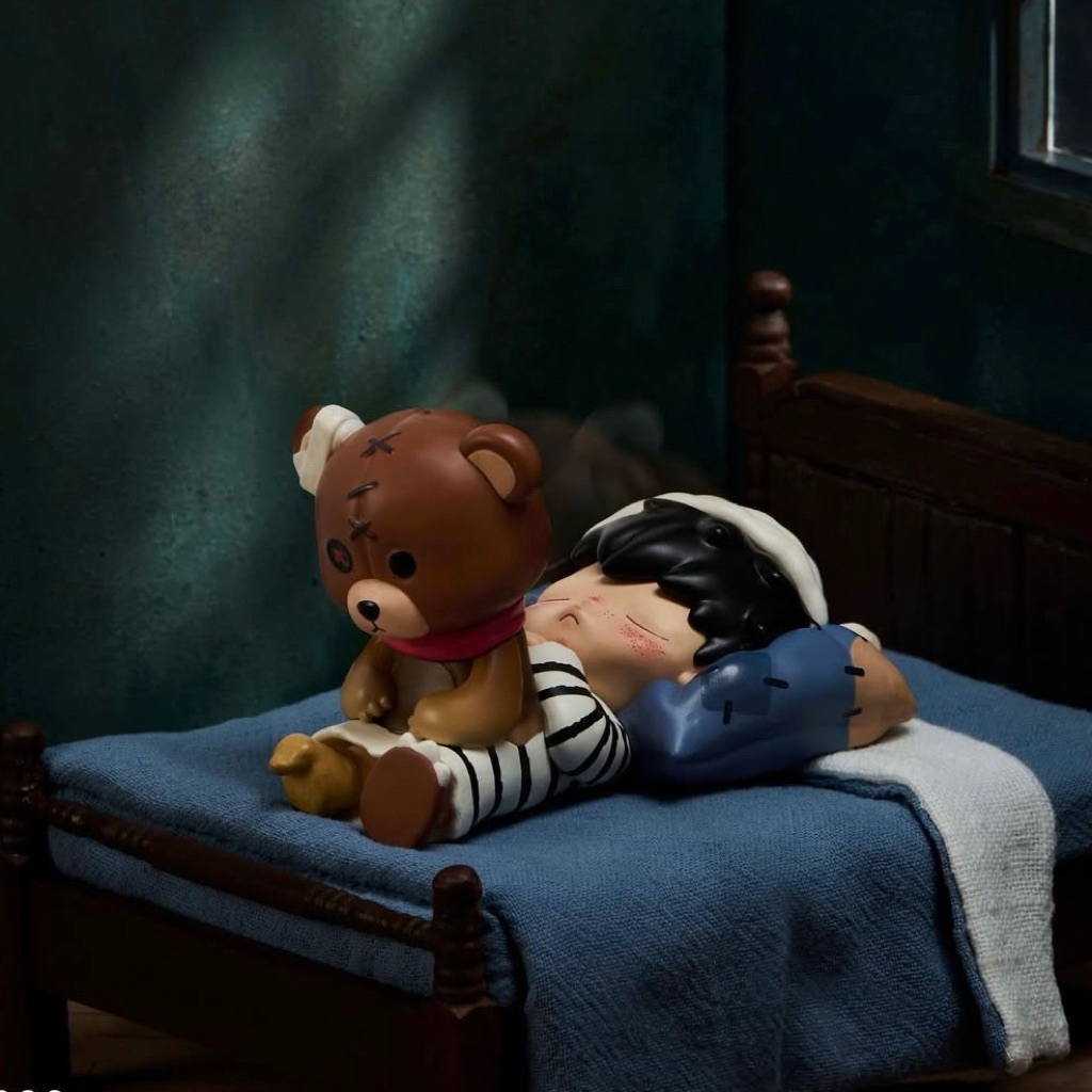 Ready Stock % SELECTED Hirono Monster Carnival SEALED