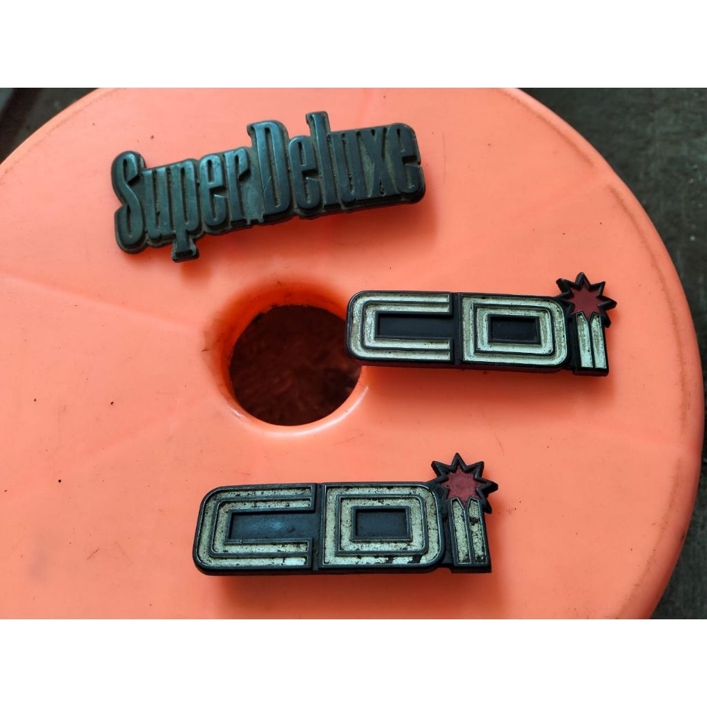 emblem box samping  yamaha V80 excellent/robot original