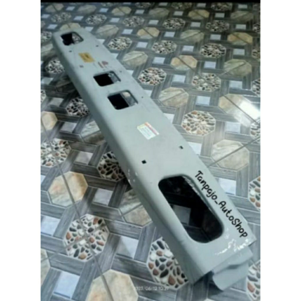 BEMPER DEPAN CANTER ORIGINAL
