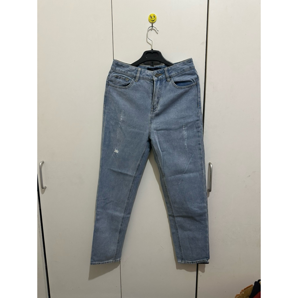 celana panjang wanita jeans GIORDANO (preloved) pemakaian pribadi