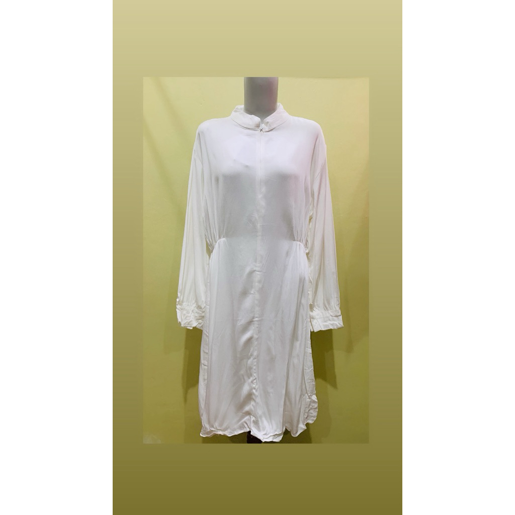 Tunik Rayon putih wanita