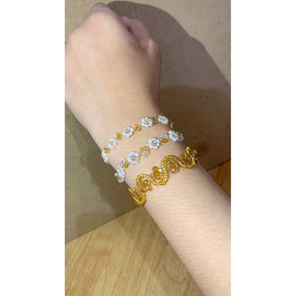 GELANG MANIK MANIK GOLD X WHITE