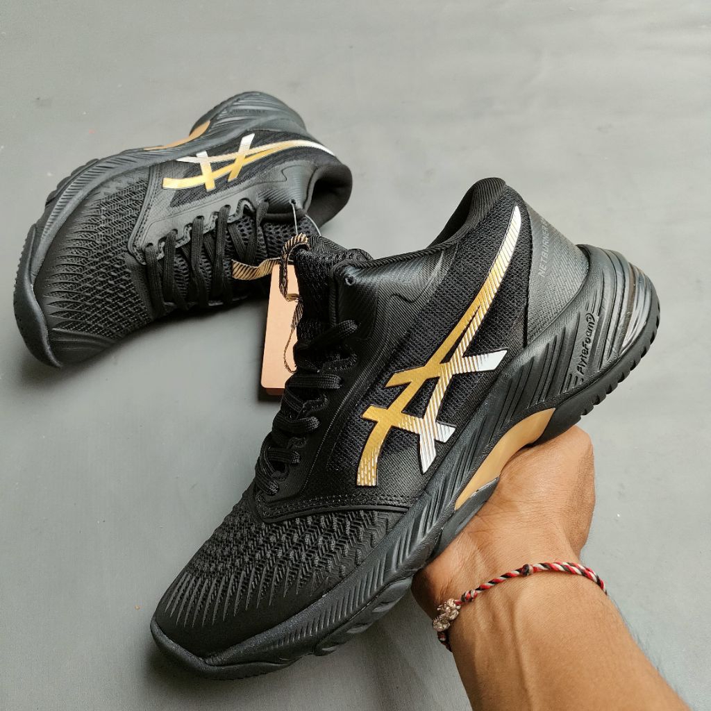 sepatu voli Netburner premium super berdecit