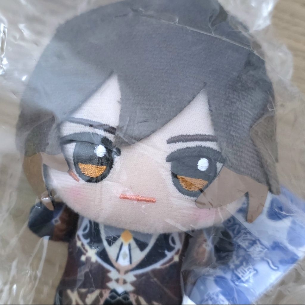 Plushie nuigurumi Zhongli Genshin Impact Official