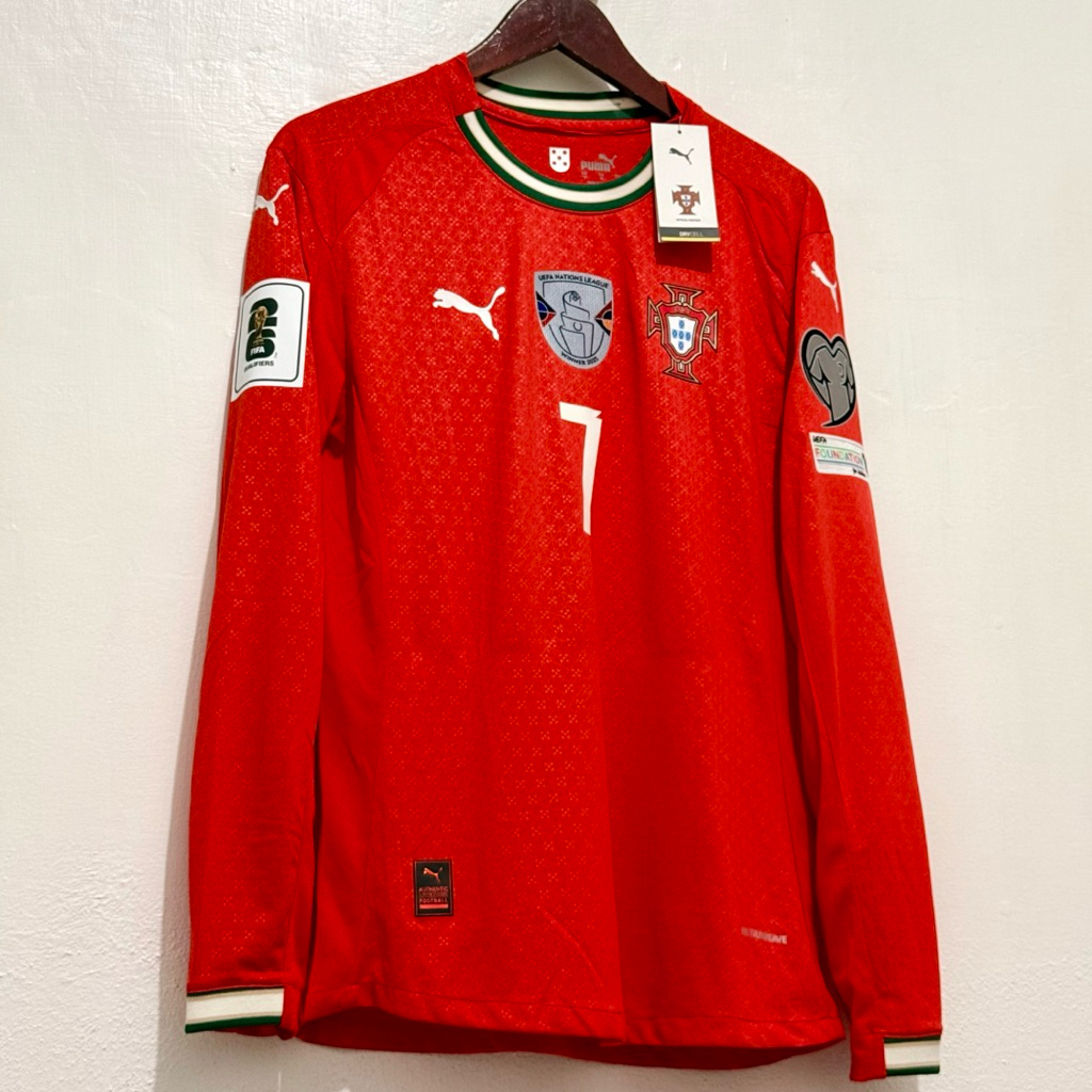 PORTUGAL HOME PLAYER ISSUE LONGSLEEVE PUMA 2025