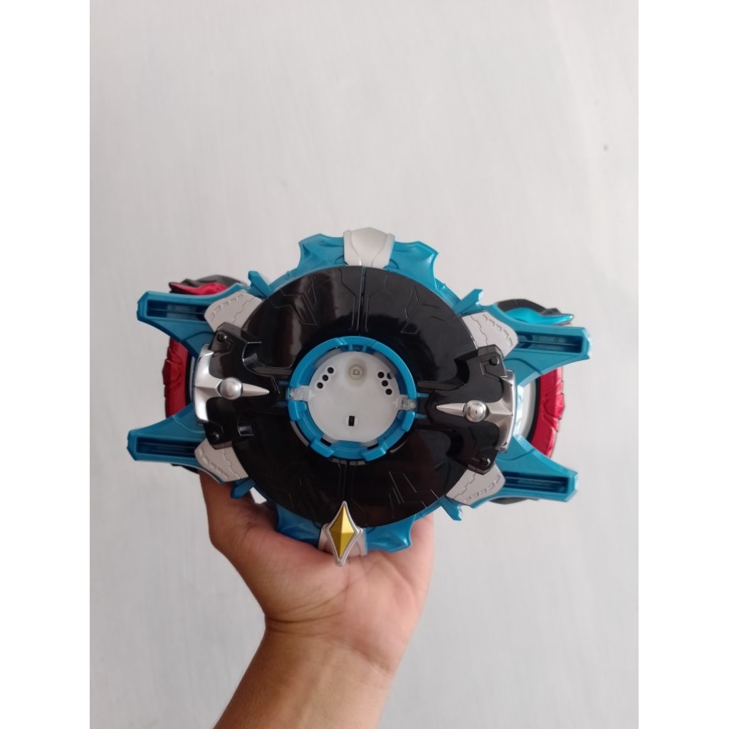 Ultraman R/B Rube Gyro Dx