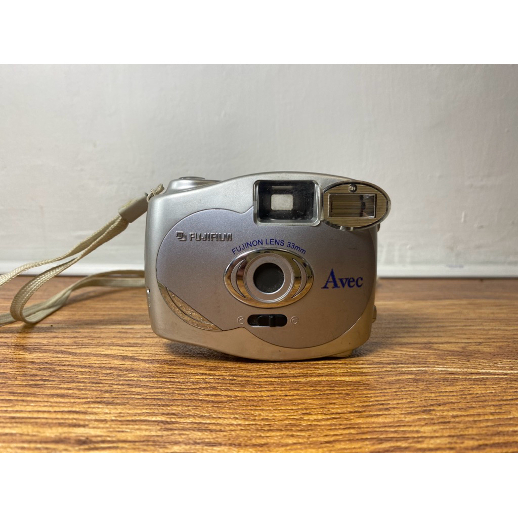 Kamera Analog Fujifilm Avec Lens 33mm