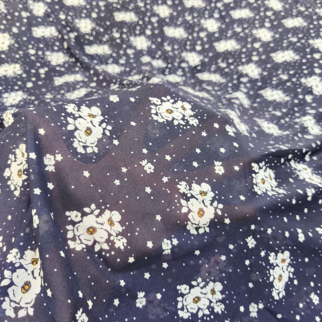 Kain Sifon Street Motif Bunga Sakura – Bahan Jatuh, Lembut, Adem, Elegan untuk Gamis, Dress, Blouse,