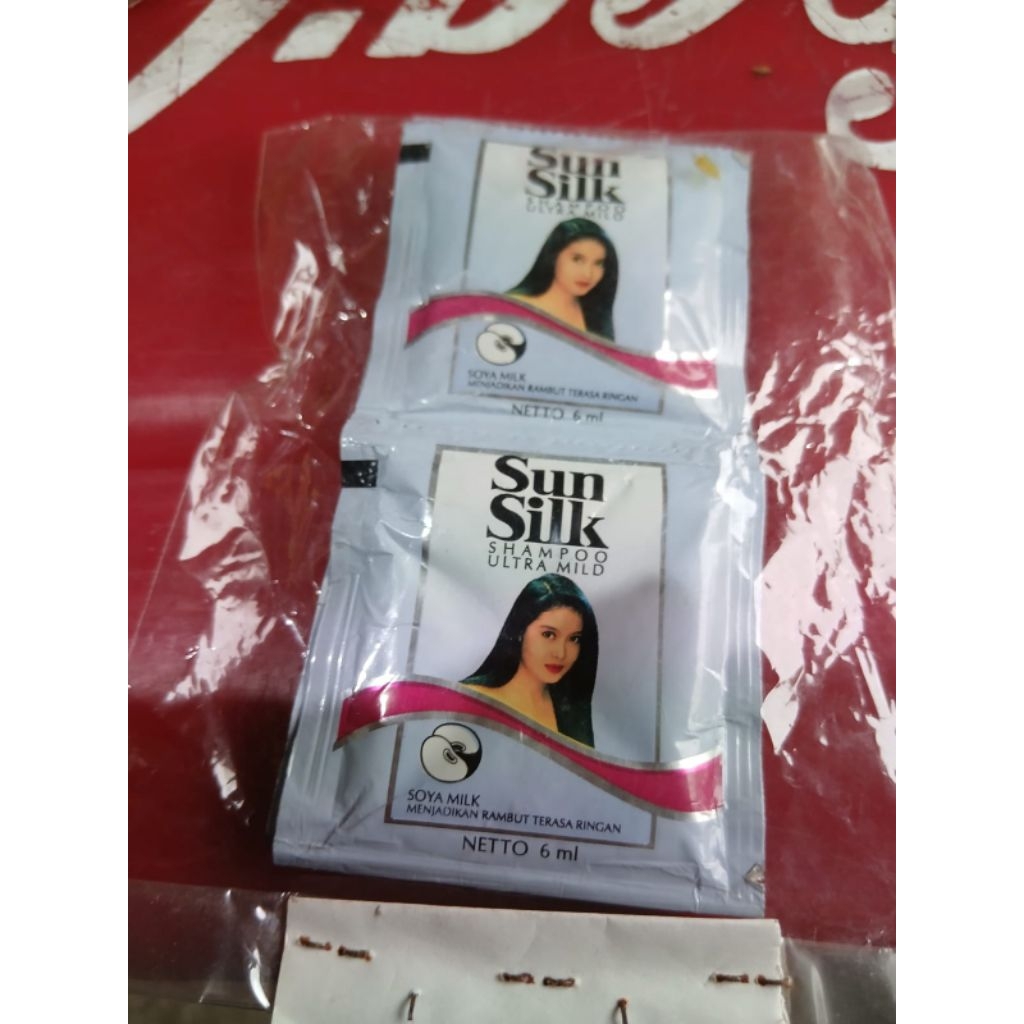 shampo sunsilk 65rb jadul antik kuno lawas vintage kuno display anggap mati