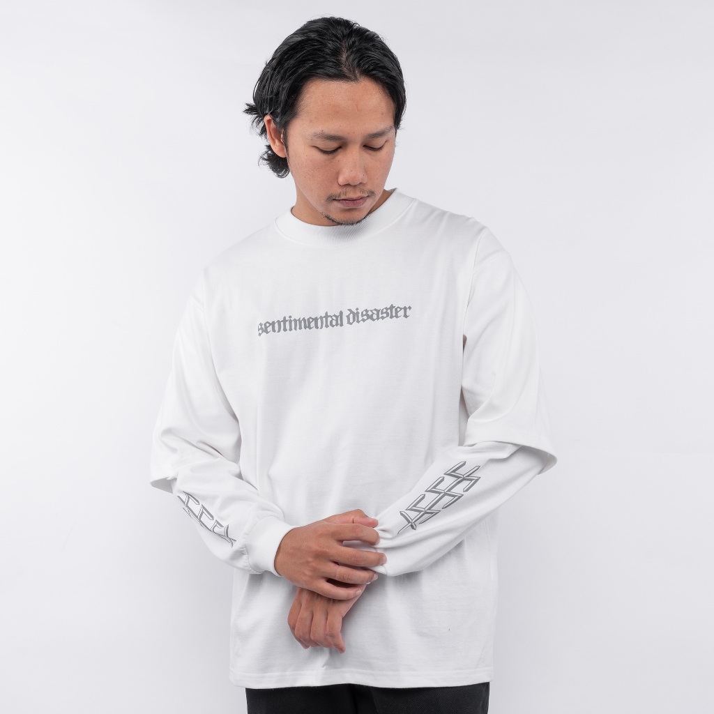 DISATAL SSST SUPER SENTIMENTAL SECRET THEORY X MATERNAL DISASTER KAOS LENGAN PANJANG T-SHIRT LONG SL