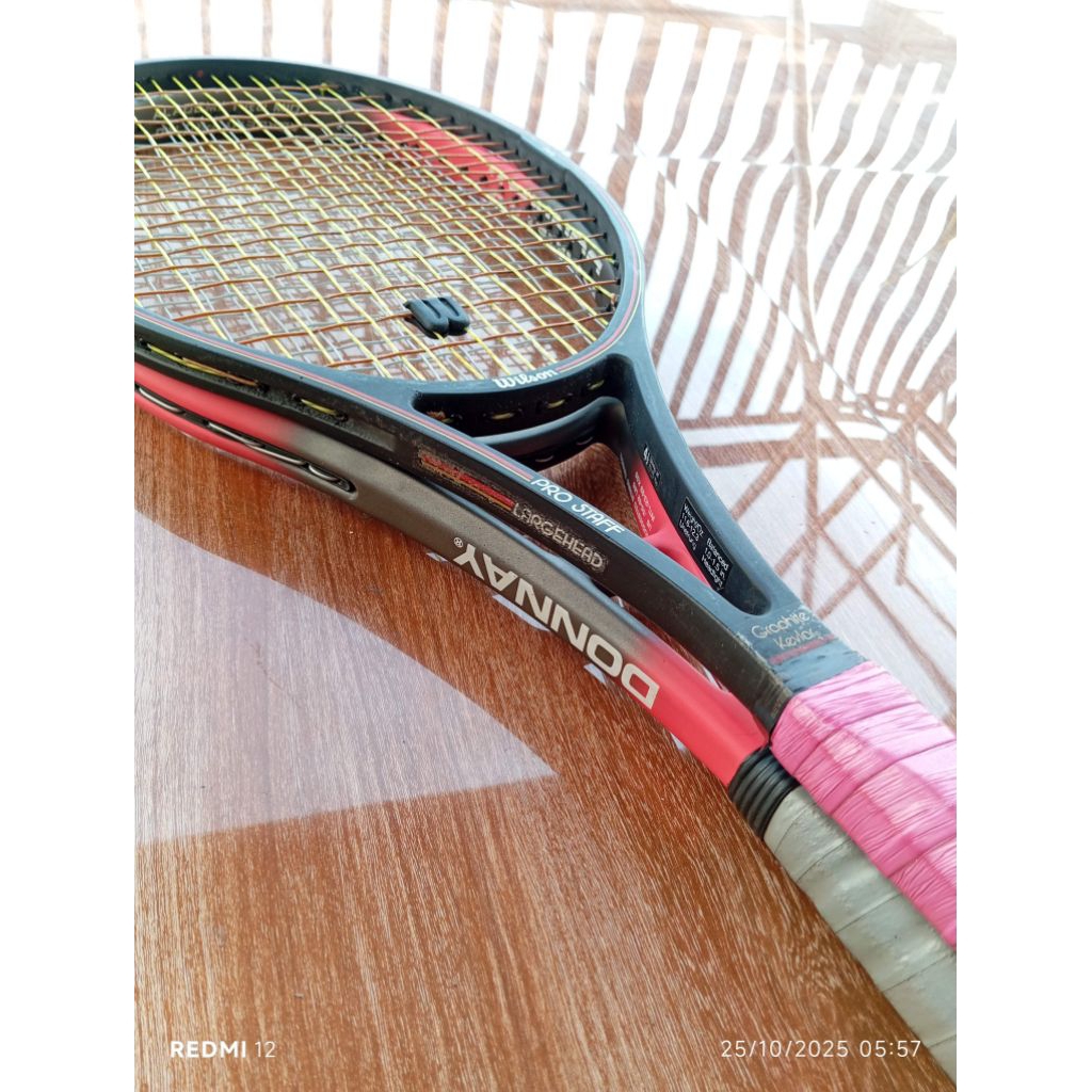 Raket tenis bekas original sepasang