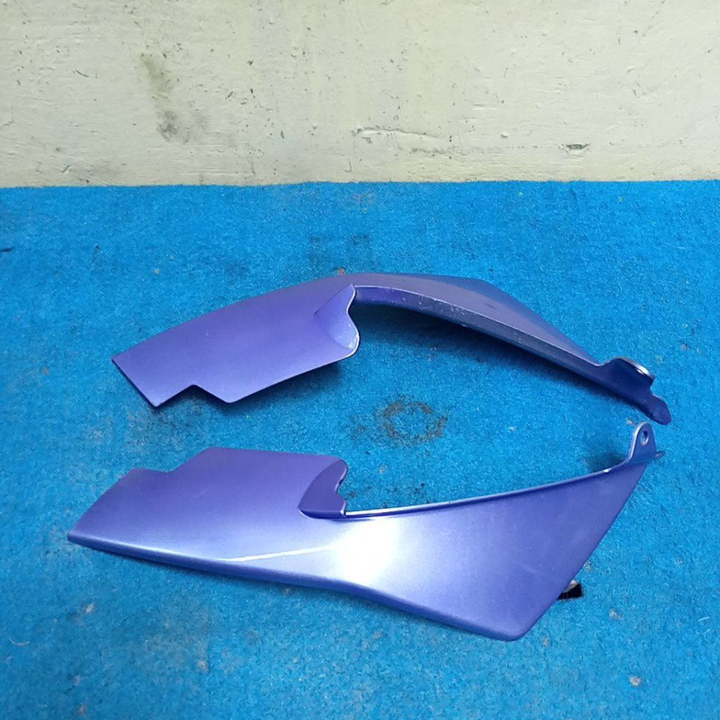cover garis bawah lampu depan Yamaha R15 R15 V3 original