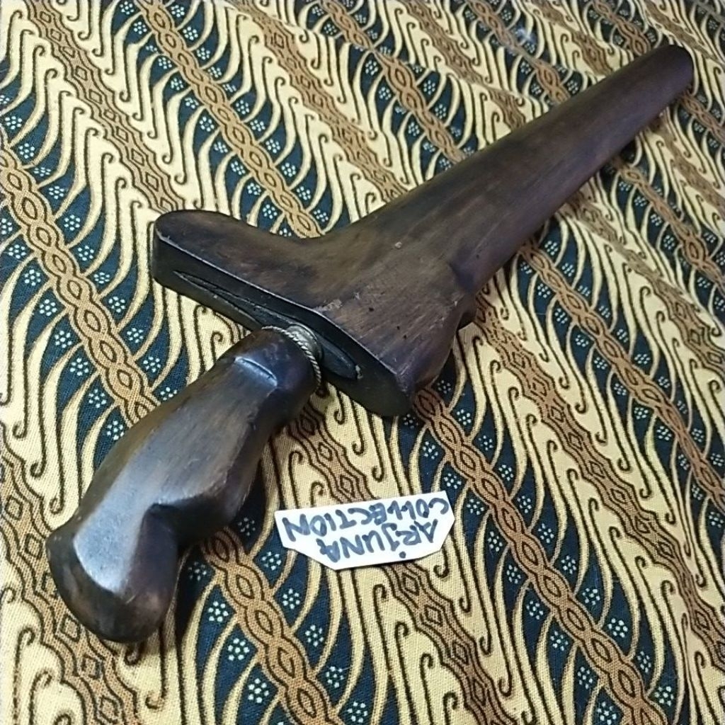 keris Luk7 patrem sandang walikat