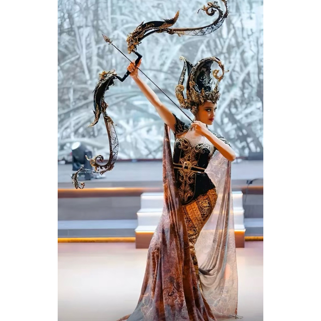 perhiasan kostum maskot srikandi manah karnaval