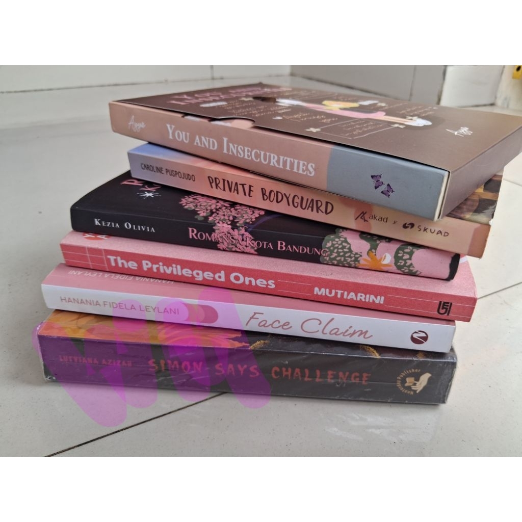 Preloved Novel (Simon Says Challenge, Face Claim, The Privileged Ones, Romansa Kota Bandung, You And