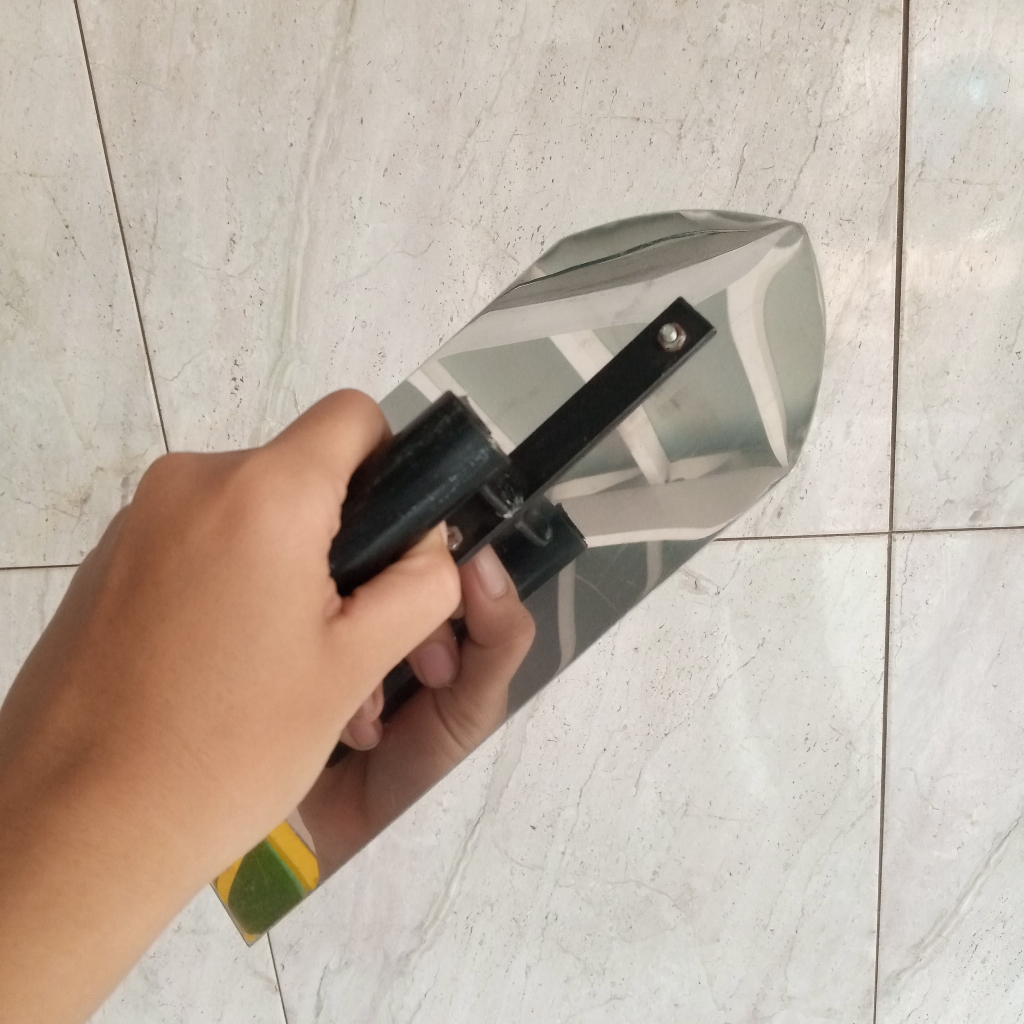 Ondrong/Roskam Acian Bahan Baja Hitam