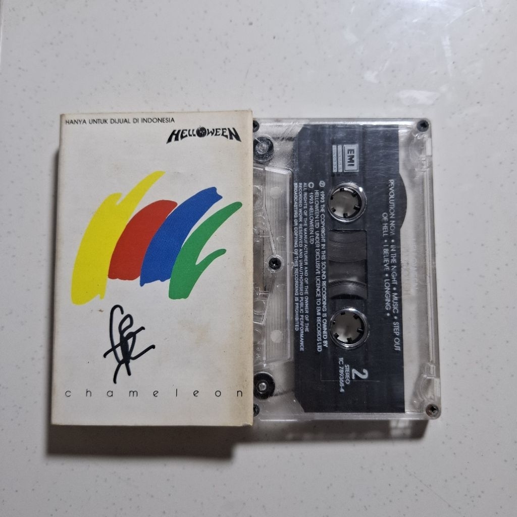 Kaset Pita Helloween - Chameleon Second