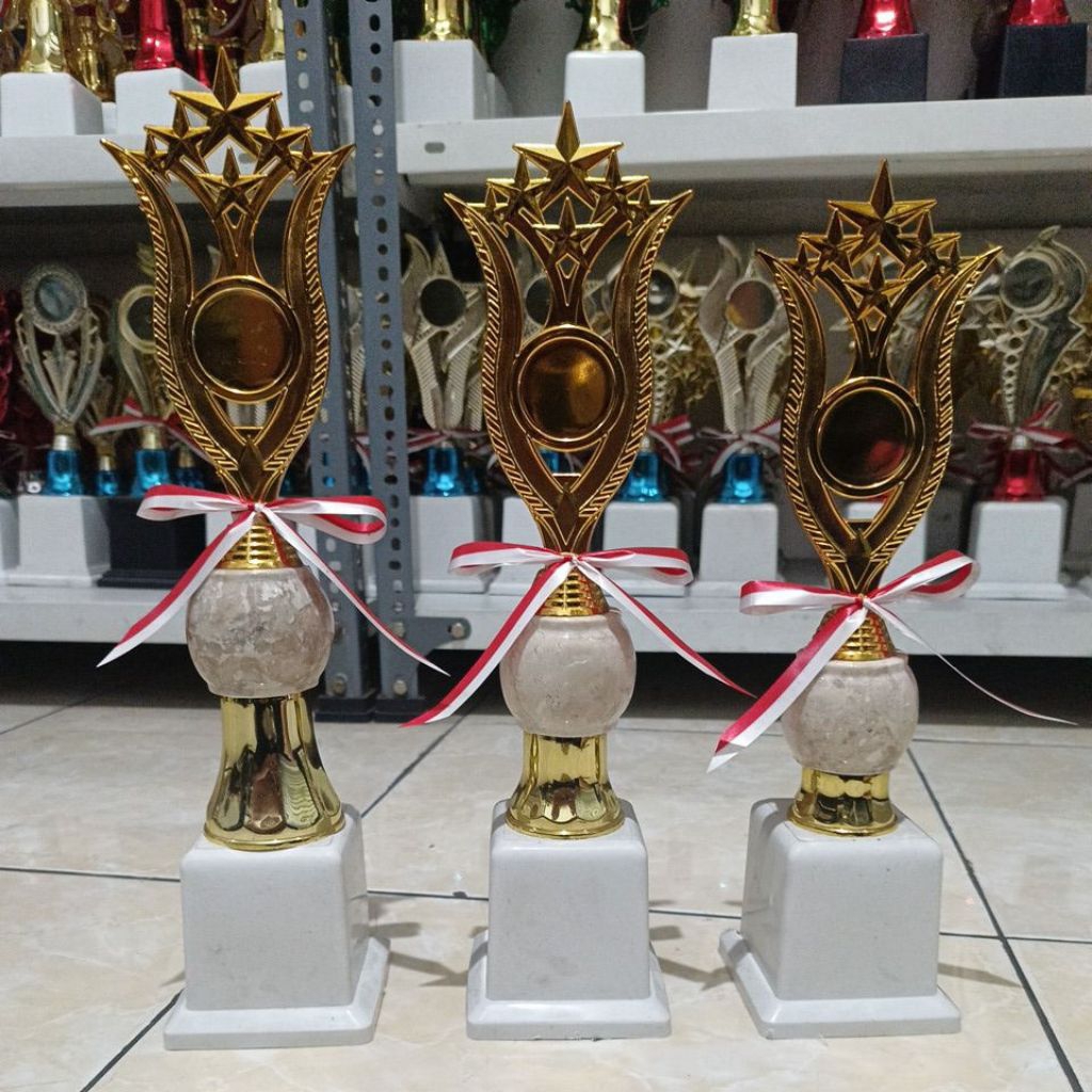 Piala / Trophy Marmer Telur set