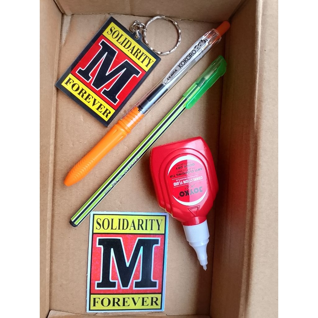 Paket ATK Teknik Mesin Lengkap – Bolpoin Joyko & Kokoro, Tipe X, Stiker Hologram Teknik Mesin & Gant