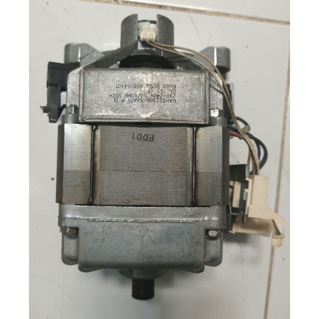 dinamo mesin cuci Electrolux EWF 85743 EWF 85747