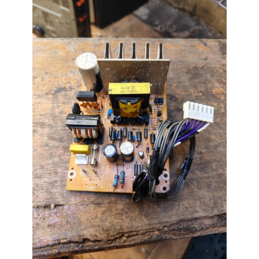 PSU DVD home theater Polytron SWF 1691